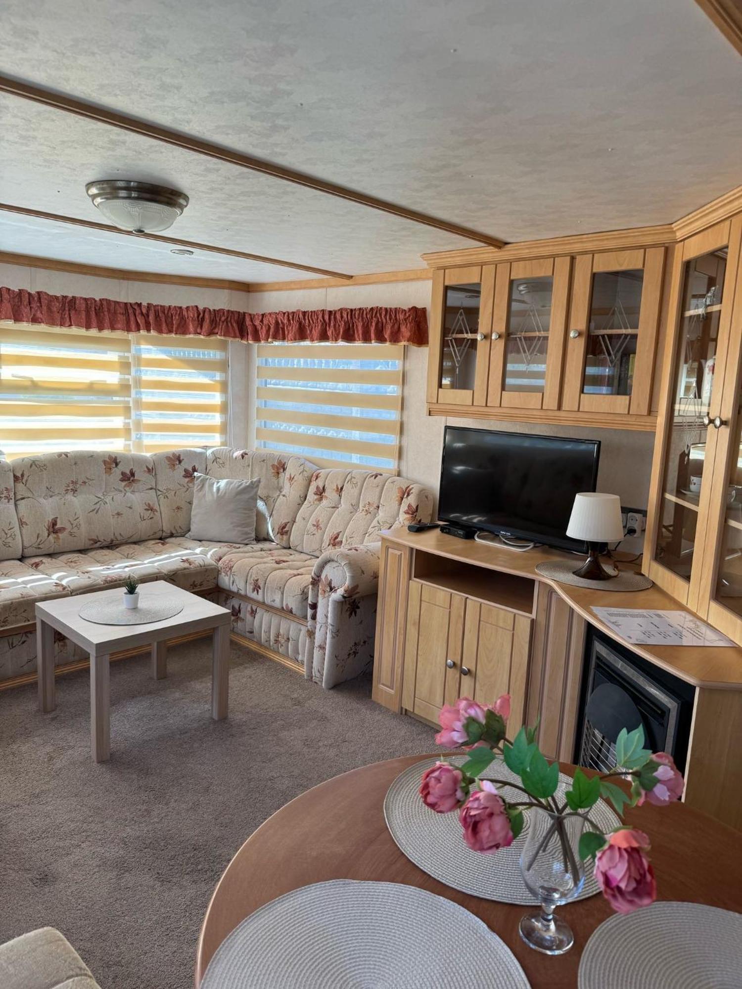 Miedzy Nami Nad Jeziorem Campingplatz